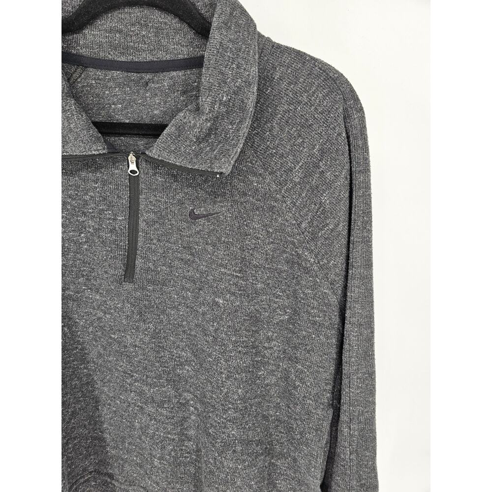 Nike Therma-FIT Womens Sz L 1/4-zip pullover sweatshirt Gray - Picture 2 of 3